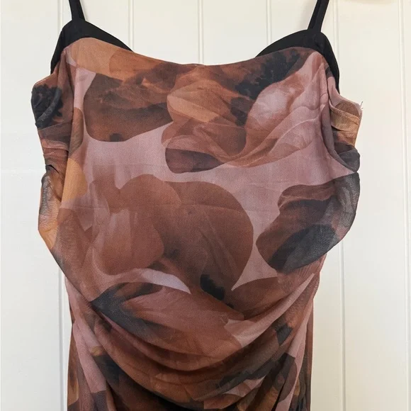 NWT - Showpo Rosalez Midi Brown Bodycon Ruched Dress - Size 8 - Picture 4 of 9